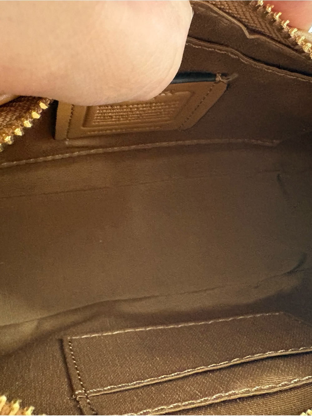 COACH Teri Straw Shoulder Bag - Picture 4 of 5